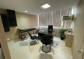 Foto 1 de Consultório com 3 Quartos para alugar, 10m² em Recreio Dos Bandeirantes, Rio de Janeiro