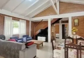 Foto 1 de Casa com 3 Quartos à venda, 97m² em Ponta das Canas, Florianópolis