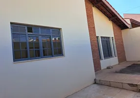 Foto 1 de Imóvel Comercial com 3 Quartos para alugar, 150m² em Vila Galvao, Jundiaí