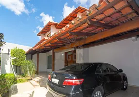 Foto 1 de Casa com 4 Quartos à venda, 300m² em Morada de Camburi, Vitória