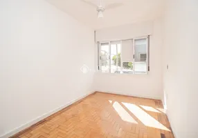 Foto 1 de Apartamento com 2 Quartos para alugar, 79m² em Navegantes, Porto Alegre