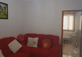 Foto 1 de Casa com 2 Quartos à venda, 185m² em Adalgisa, Osasco
