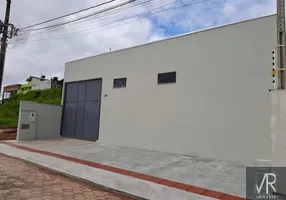 Foto 1 de Galpão/Depósito/Armazém à venda, 290m² em Tabuleiro, Camboriú
