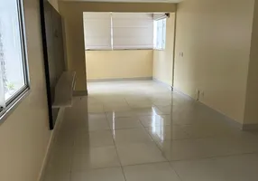 Foto 1 de Apartamento com 3 Quartos para alugar, 113m² em Setor Bueno, Goiânia