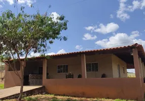 Foto 1 de Fazenda/Sítio com 3 Quartos à venda, 1200m² em Brazlândia, Brasília