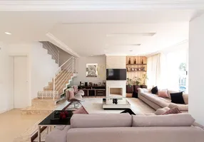 Foto 1 de Casa de Condomínio com 4 Quartos para alugar, 270m² em Orleans, Curitiba