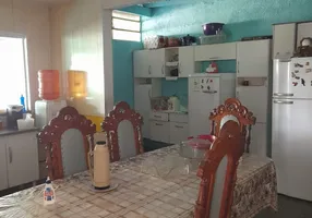 Foto 1 de Casa de Condomínio com 4 Quartos à venda, 250m² em Jardim Atlântico, Goiânia