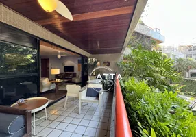 Foto 1 de Apartamento com 4 Quartos à venda, 155m² em Jardim Oceanico, Rio de Janeiro