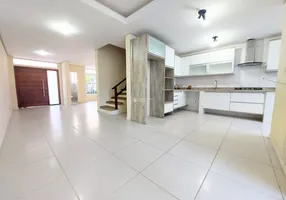 Foto 1 de Casa com 5 Quartos à venda, 195m² em Aberta dos Morros, Porto Alegre