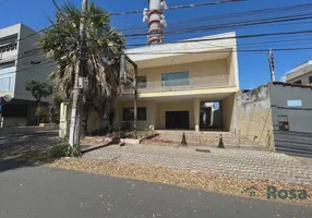 Foto 1 de Ponto Comercial com 6 Quartos à venda, 541m² em Bandeirantes, Cuiabá