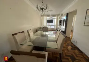 Foto 1 de Apartamento com 3 Quartos à venda, 91m² em Centro, Florianópolis