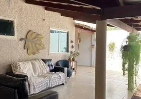 Foto 1 de Casa com 3 Quartos à venda, 134m² em Jardim Presidente, Goiânia