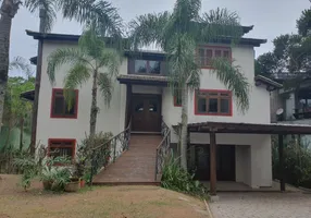 Foto 1 de Casa de Condomínio com 4 Quartos para alugar, 294m² em Rio Tavares, Florianópolis