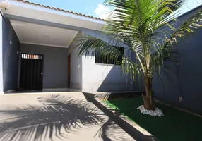 Foto 1 de Casa com 2 Quartos à venda, 98m² em Parque Residencial Caranda, Presidente Prudente