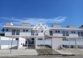 Foto 1 de Casa com 2 Quartos para alugar, 76m² em Pontal de Santa Marina, Caraguatatuba