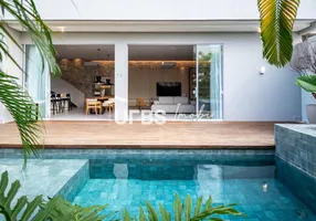 Foto 1 de Casa de Condomínio com 4 Quartos à venda, 270m² em Alphaville Araguaia, Goiânia