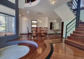 Foto 1 de Casa com 4 Quartos à venda, 308m² em Alphaville Residencial 9, Santana de Parnaíba