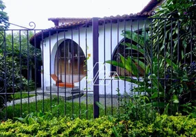 Foto 1 de Casa com 6 Quartos para venda ou aluguel, 806m² em , Garça