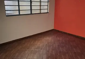 Foto 1 de Casa com 3 Quartos para alugar, 200m² em Perdizes, São Paulo