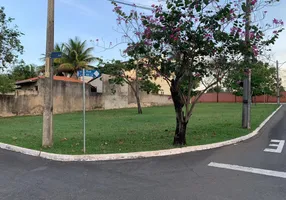 Foto 1 de Lote/Terreno à venda, 658m² em Loteamento Portal do Sol I, Goiânia