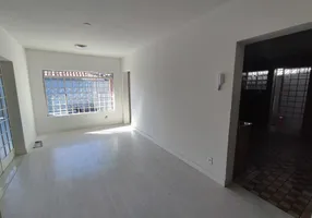 Foto 1 de Casa com 3 Quartos para alugar, 170m² em Jardim Satélite, São José dos Campos