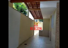 Foto 1 de Apartamento com 2 Quartos à venda, 50m² em Esplanada dos Barreiros, São Vicente
