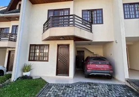 Foto 1 de Casa de Condomínio com 4 Quartos à venda, 165m² em Xaxim, Curitiba