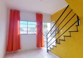 Foto 1 de Casa de Condomínio com 2 Quartos à venda, 60m² em Jardim Santa Marina, Jacareí