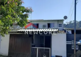 Foto 1 de Sobrado com 2 Quartos à venda, 66m² em Caputera, Caraguatatuba