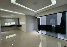 Foto 1 de Casa com 3 Quartos à venda, 170m² em Centro, Jaraguá do Sul