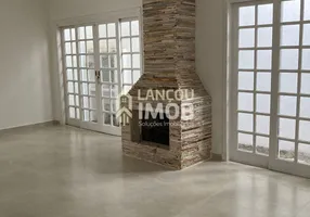 Foto 1 de Casa com 3 Quartos à venda, 161m² em Vianelo, Jundiaí