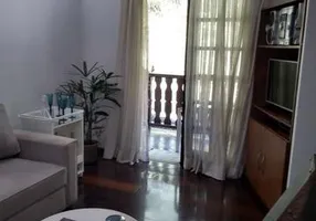 Foto 1 de Apartamento com 3 Quartos à venda, 96m² em Retiro, Petrópolis