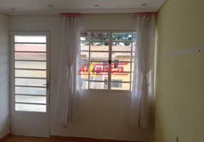 Foto 1 de Casa de Condomínio com 2 Quartos para alugar, 42m² em Vila Carmela I, Guarulhos