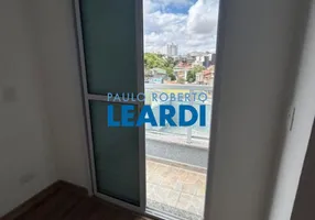 Foto 1 de Apartamento com 2 Quartos à venda, 57m² em Vila Curuçá, Santo André