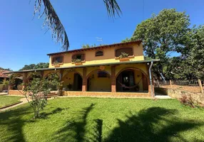 Foto 1 de Fazenda/Sítio com 3 Quartos à venda, 300m² em Jardim Santa Cândida, Agudos