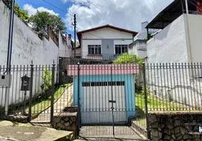 Foto 1 de Casa com 4 Quartos para venda ou aluguel, 103m² em São Mateus, Juiz de Fora