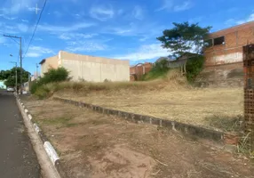 Foto 1 de Lote/Terreno à venda, 450m² em Brasil Novo, Presidente Prudente