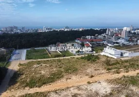 Foto 1 de Lote/Terreno à venda, 582m² em Centro, Imbituba