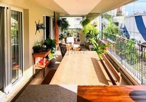 Foto 1 de Apartamento com 4 Quartos para alugar, 371m² em Santo Amaro, São Paulo