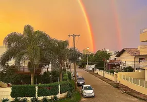 Foto 1 de Casa com 4 Quartos à venda, 173m² em Campeche, Florianópolis