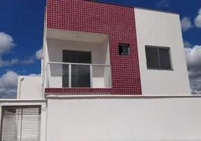 Foto 1 de Cobertura com 2 Quartos à venda, 105m² em Masterville, Sarzedo