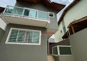 Foto 1 de Sobrado com 3 Quartos à venda, 98m² em Jardim Santa Clara, Guarulhos