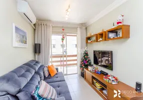 Foto 1 de Apartamento com 3 Quartos à venda, 77m² em Passo da Areia, Porto Alegre