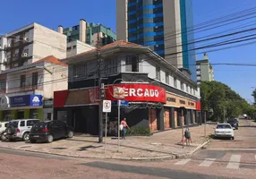 Foto 1 de Imóvel Comercial à venda, 600m² em São João, Porto Alegre