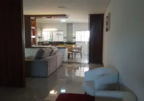 Foto 1 de Sobrado com 3 Quartos à venda, 320m² em Jardim Sant Anna do Pedregulho, Jacareí