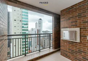 Foto 1 de Apartamento com 4 Quartos à venda, 140m² em Centro, Balneário Camboriú