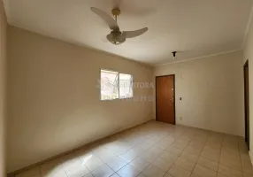 Foto 1 de Apartamento com 3 Quartos para alugar, 80m² em Vila Angelica, São José do Rio Preto