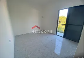 Foto 1 de Sobrado com 2 Quartos à venda, 80m² em Loty, Mongaguá