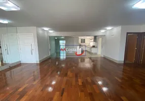 Foto 1 de Apartamento com 3 Quartos à venda, 160m² em São José, Franca