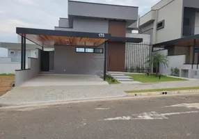 Foto 1 de Casa com 3 Quartos à venda, 180m² em Loteamento Floresta, São José dos Campos